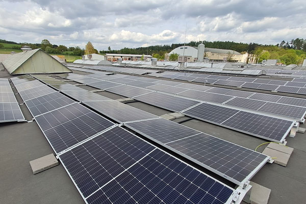 Priemyselná strešná FVE pre Pivovar Velké Popovice, Velké Popovice