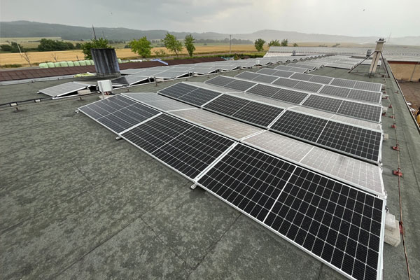 Priemyselná strešná FVE pre BOTEP PLUS, spol. s r.o., Lubenec