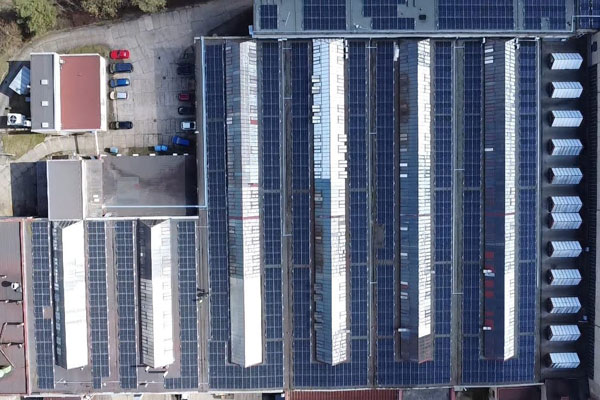 Priemyselná strešná FVE pre Buzuluk a.s., Komárov